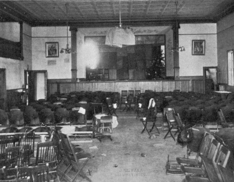 Illustration for article titled Remember Italian Hall: Where 73 Died On Christmas Eve